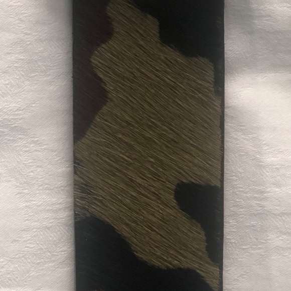 Camo pony hair belt. - Picture 2 of 3